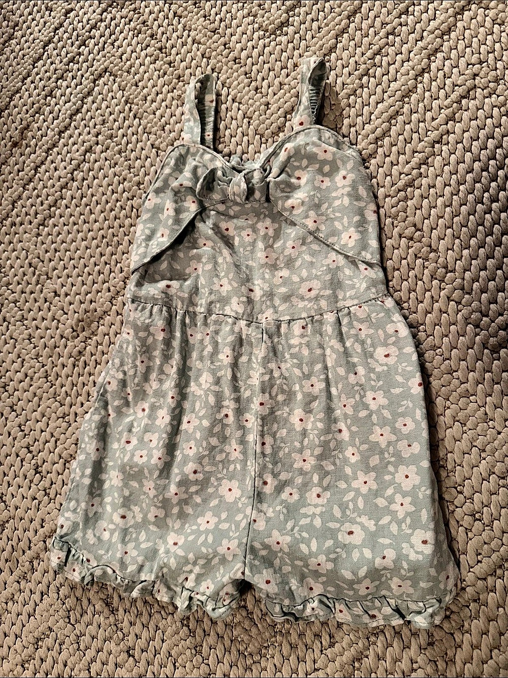 Floral Romper in Green & White Like New